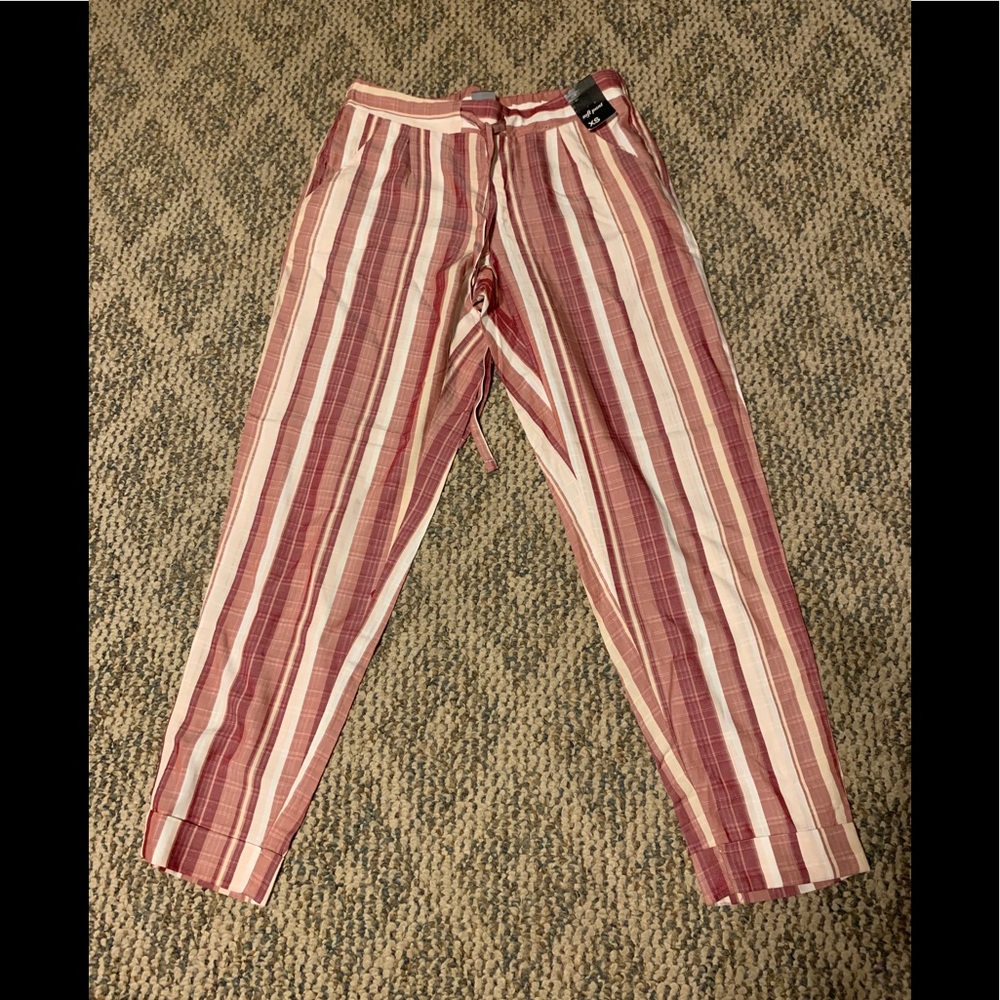 NWT!! New York & Company soft pants!!